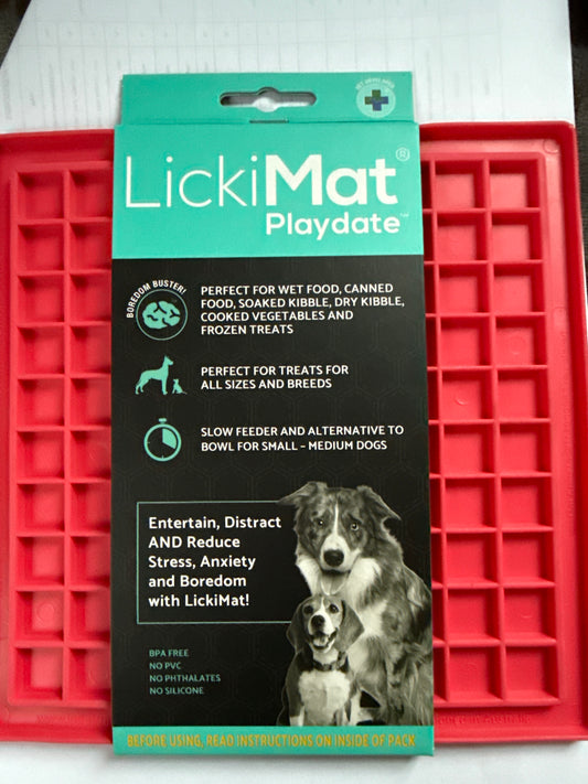 LickiMat Playdate Red