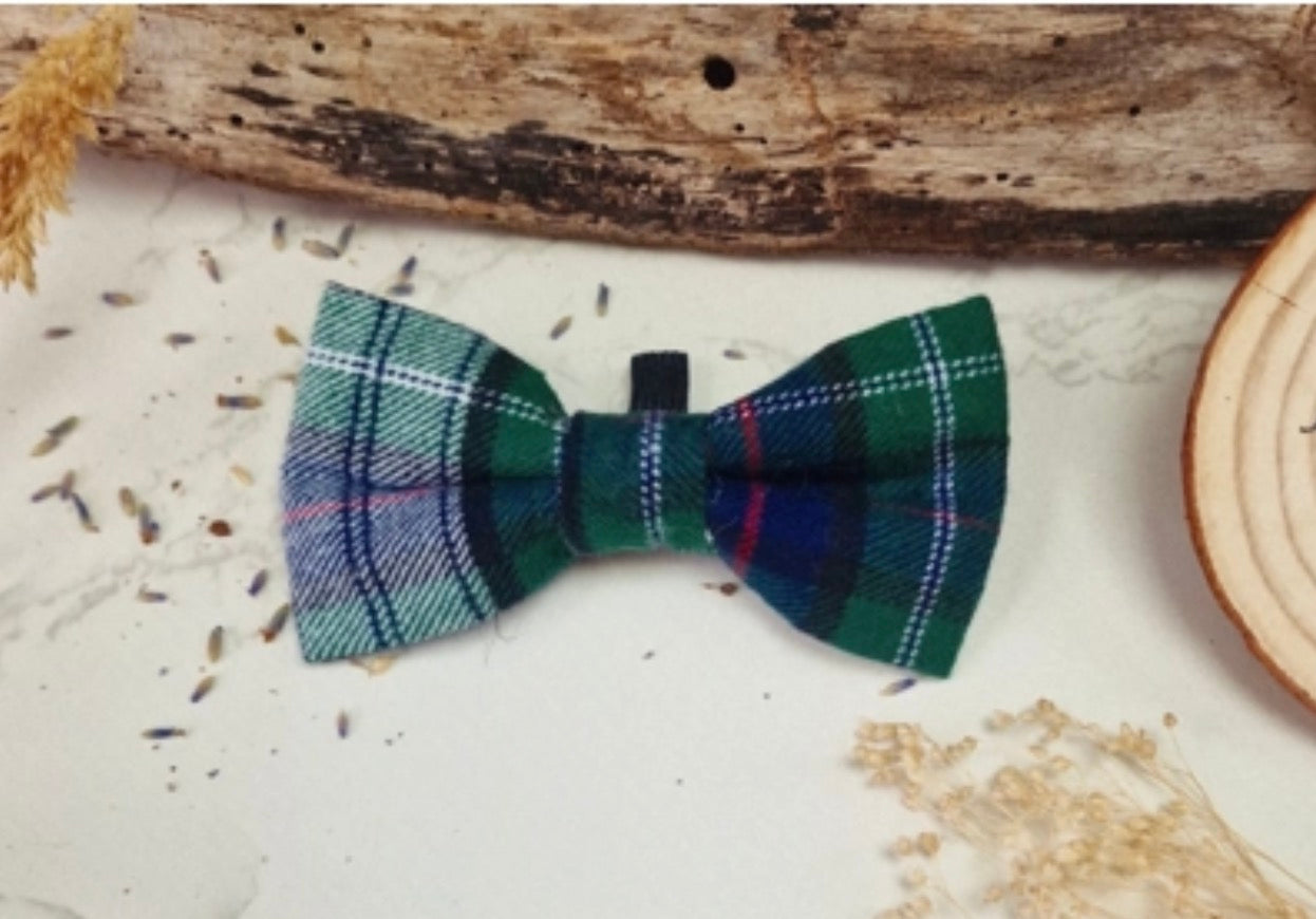 Pet Pooch Boutique Highland Glen Green Plaid Dog Bow Tie