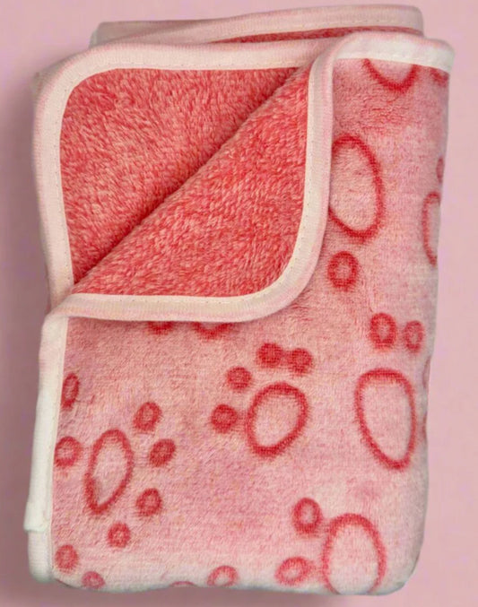 Pup Club Couture Pet Blanket - Pink Paws Medium