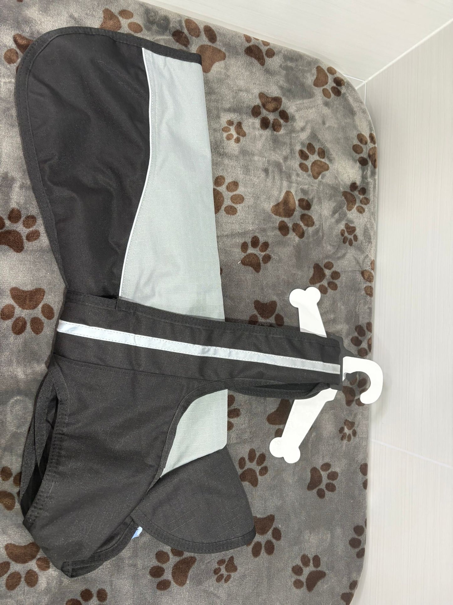 Animate Dog Coat Black/Grey