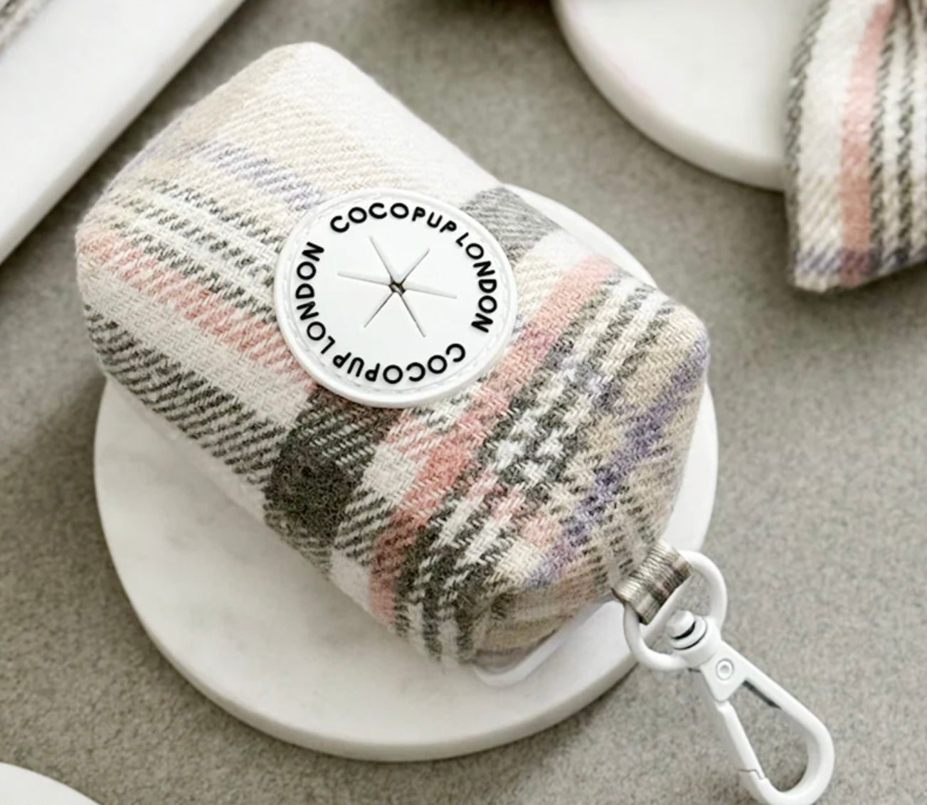 Cocopup London Poop Bag Holder Oxford Plaid