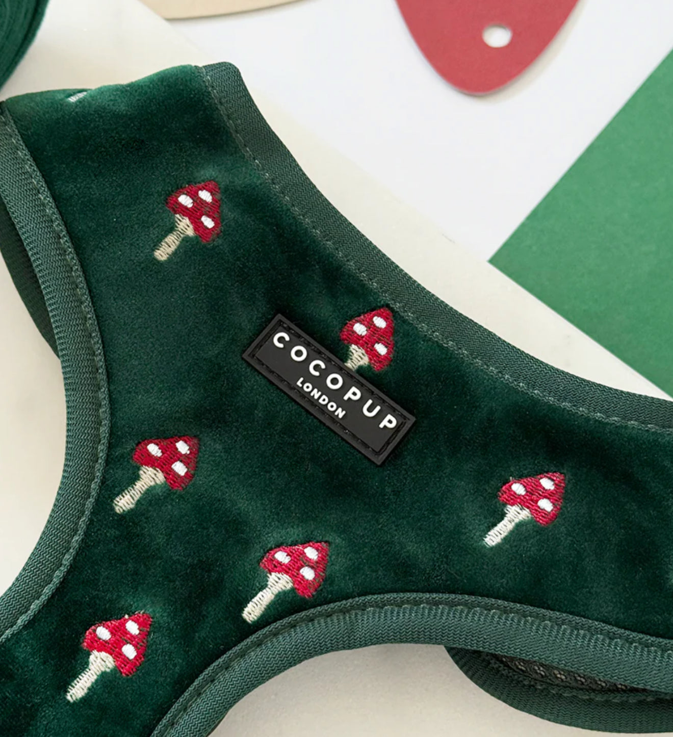 Cocopup London - Toadstool Trails Adjustable Neck Harness